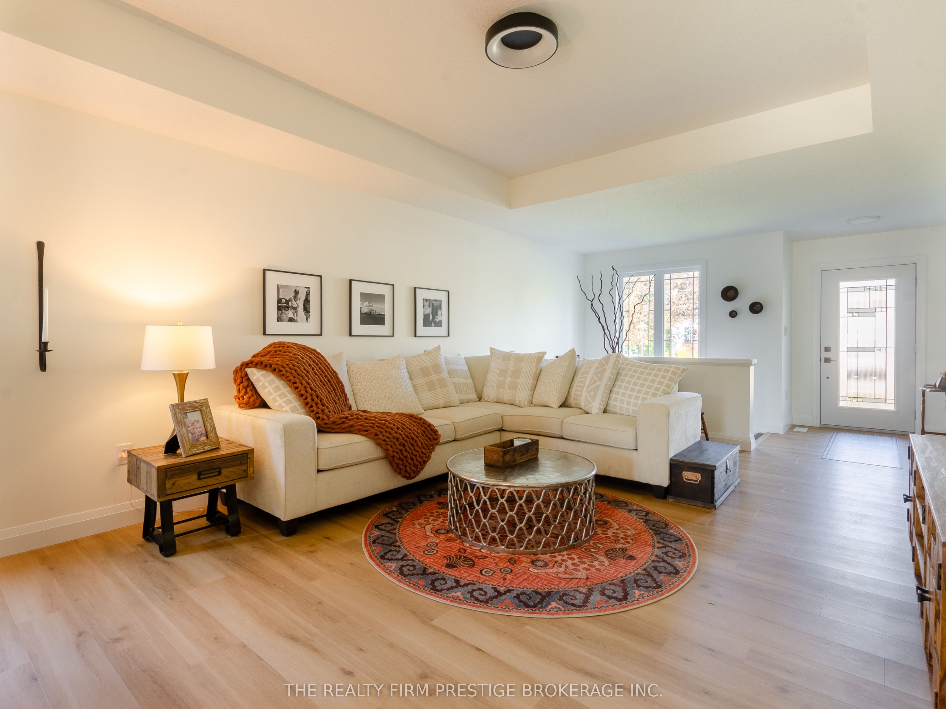32 Broadway Avenue Property Photo 10