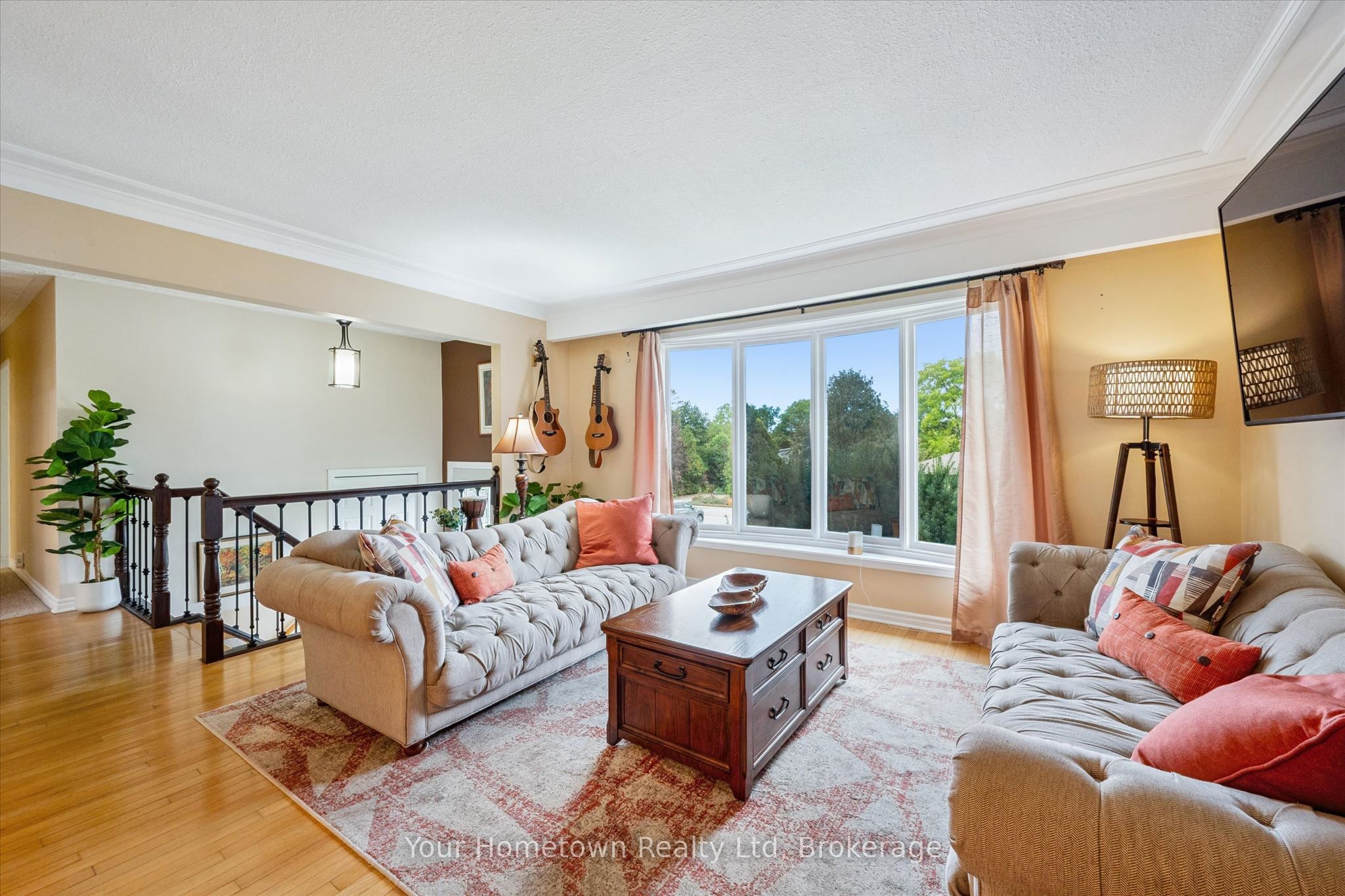 57 Water Street E Property Photo 6