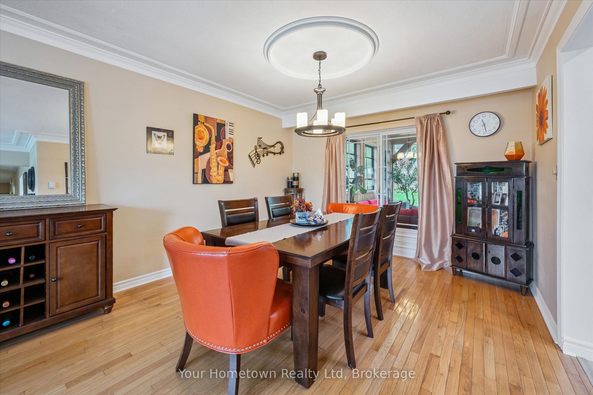 57 Water Street E Property Photo 8
