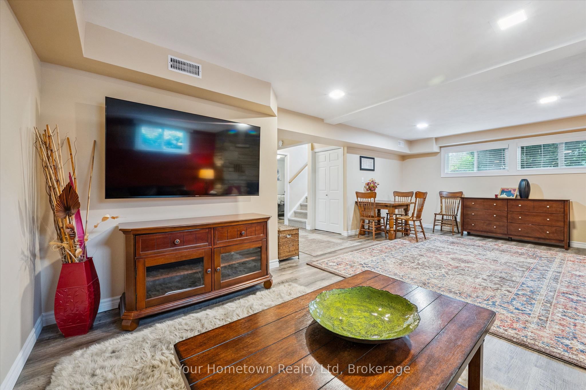 57 Water Street E Property Photo 23