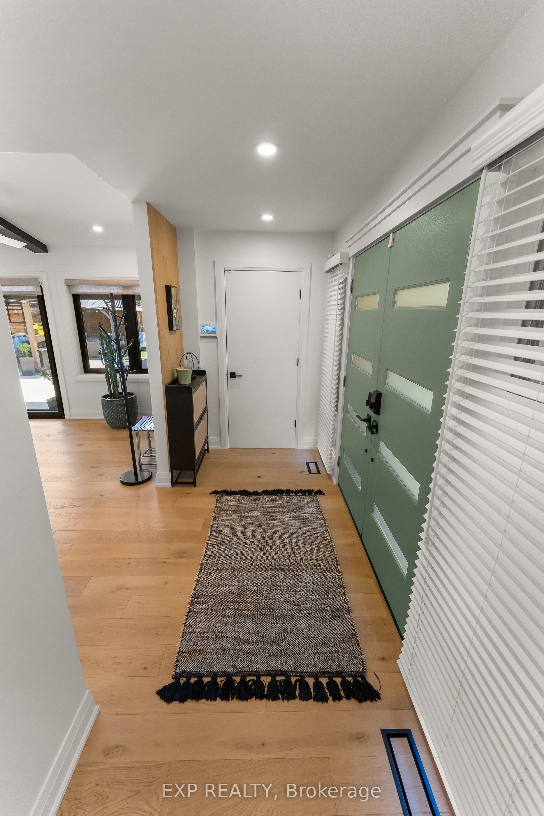 23 The Cedars Street Property Photo 28