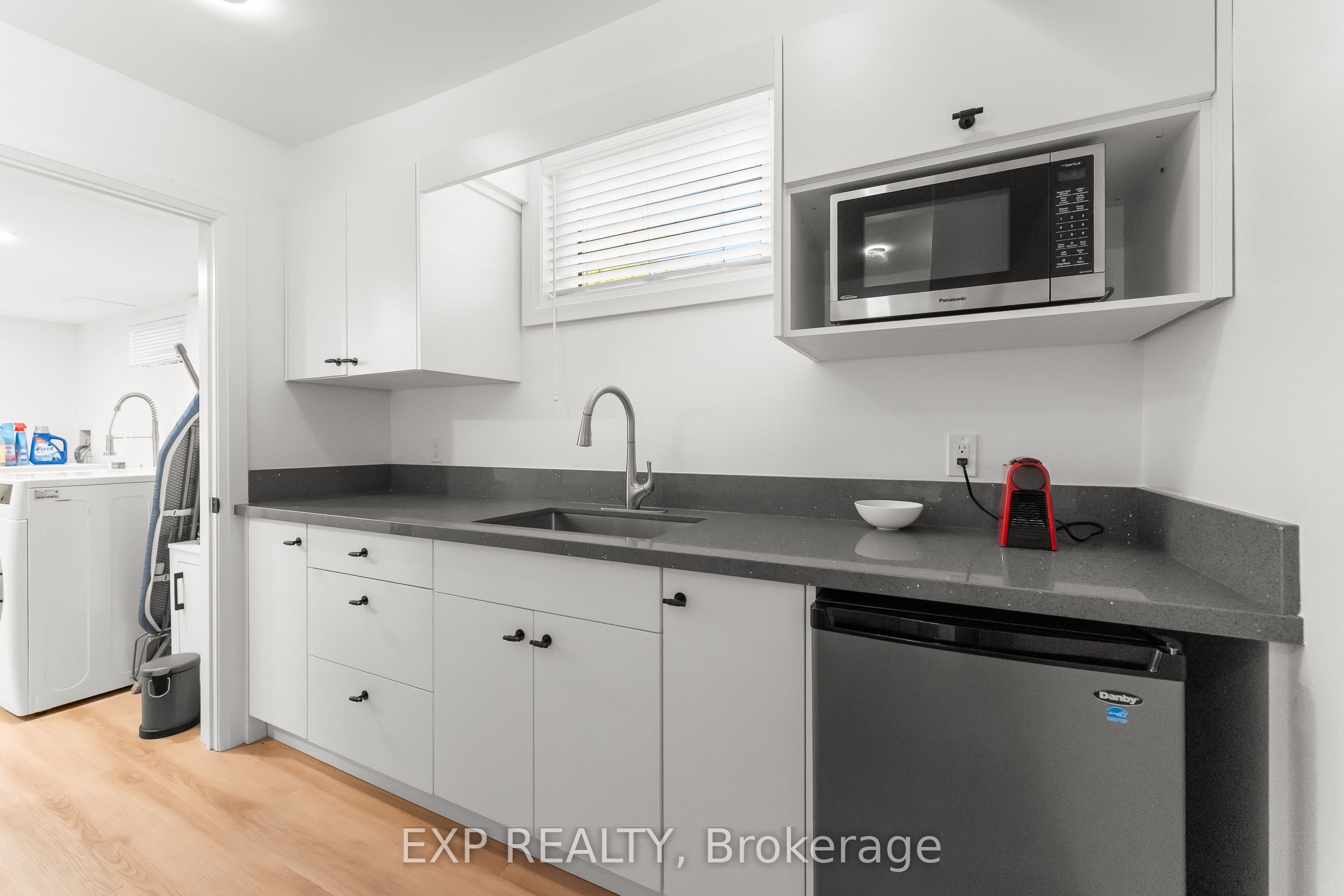 23 The Cedars Street Property Photo 48