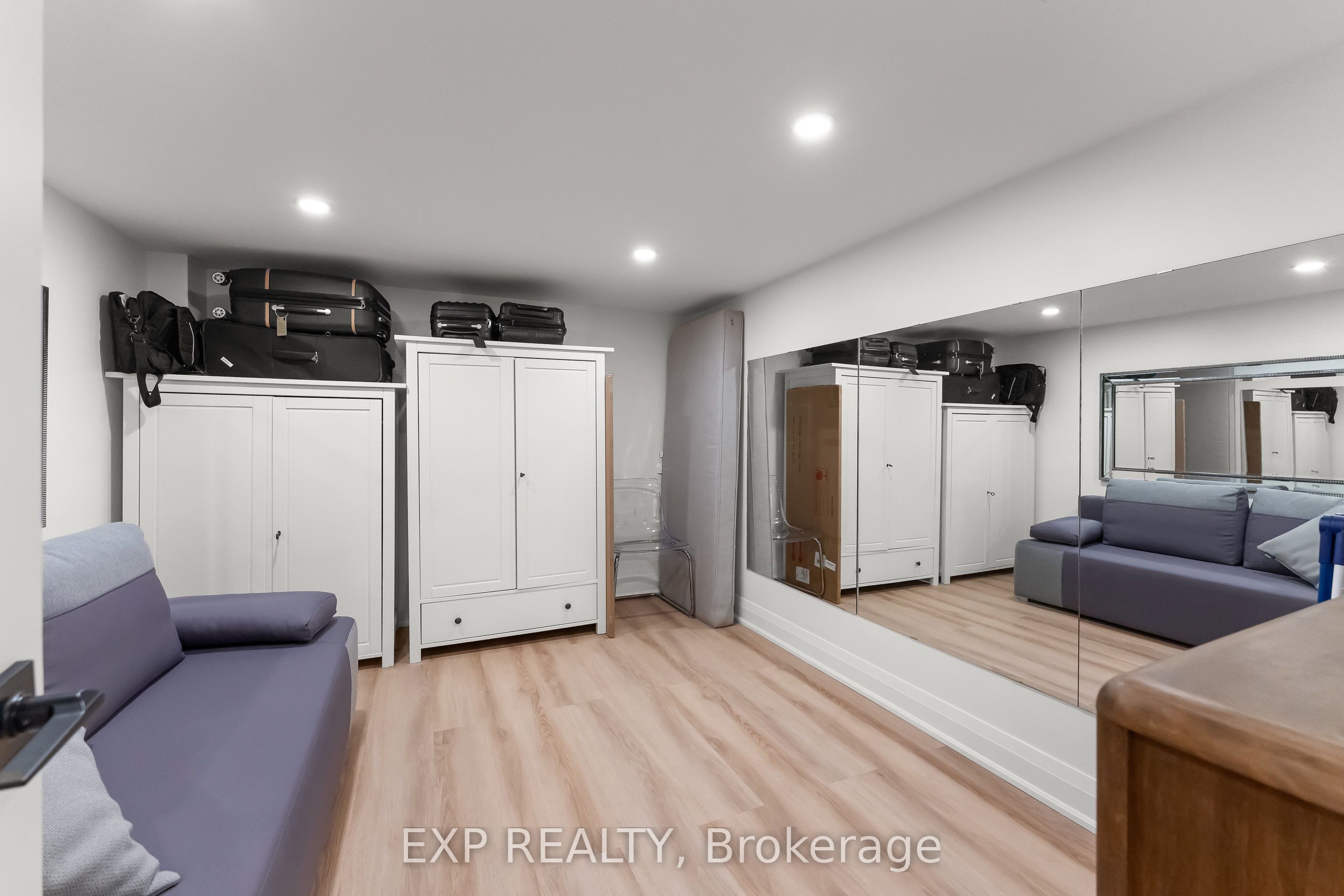 23 The Cedars Street Property Photo 50