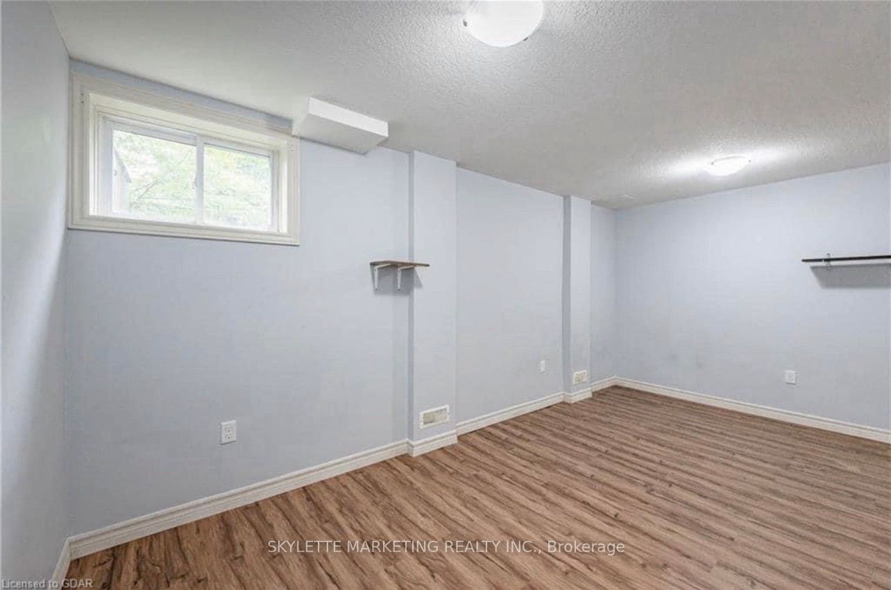 24 Lambeth Way Property Photo 11