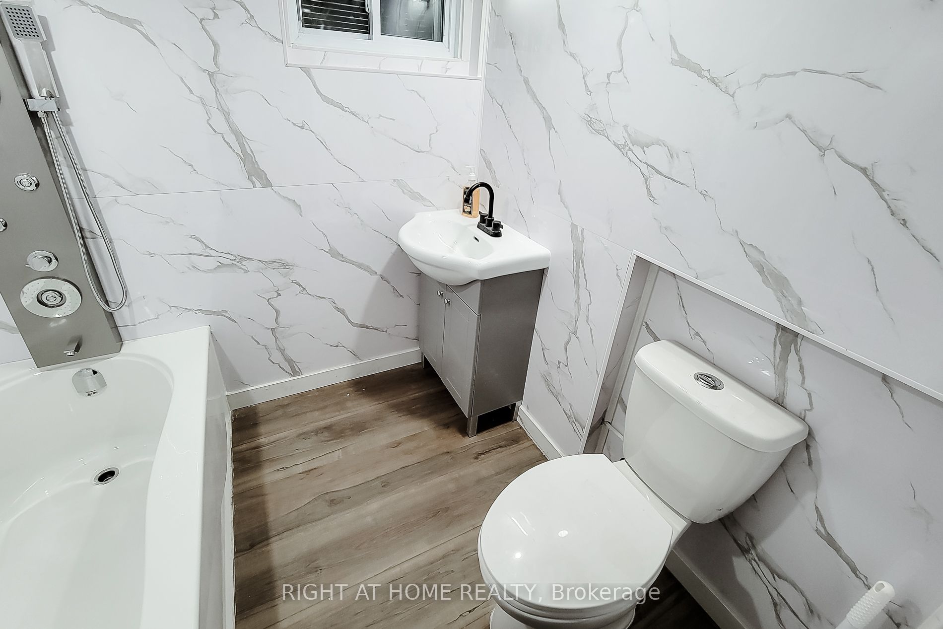 78 Hillyard Street Property Photo 43