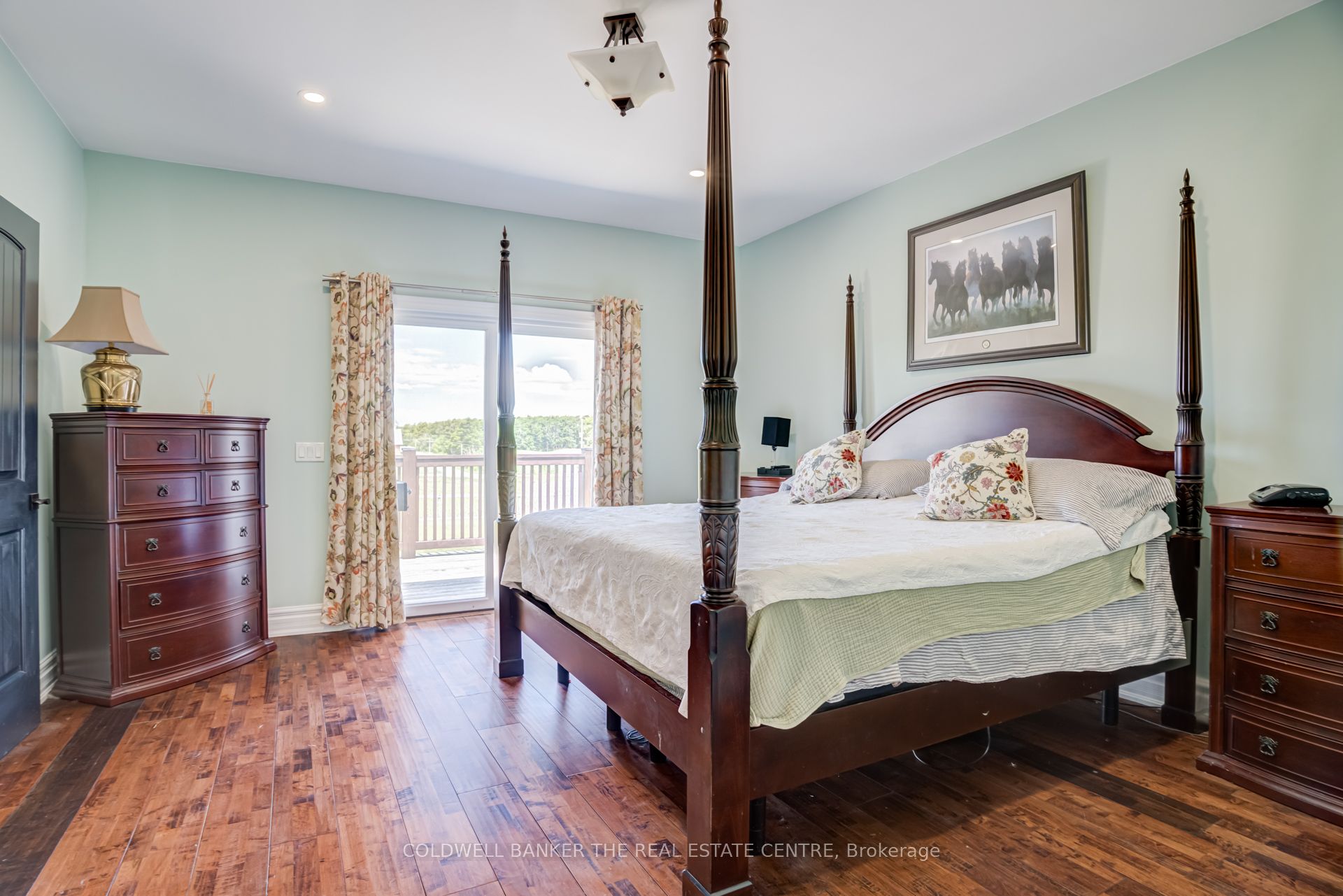 676600 Centre Road Property Photo 18