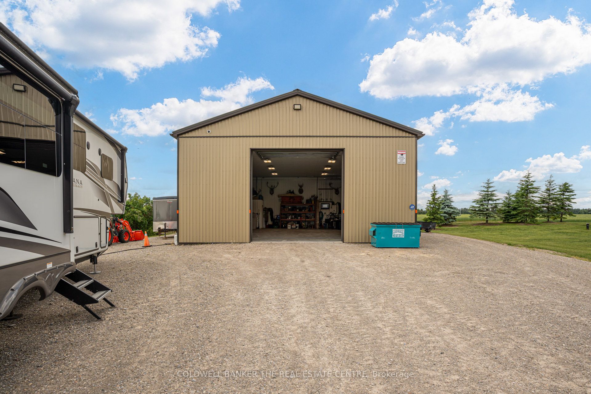 676600 Centre Road Property Photo 46
