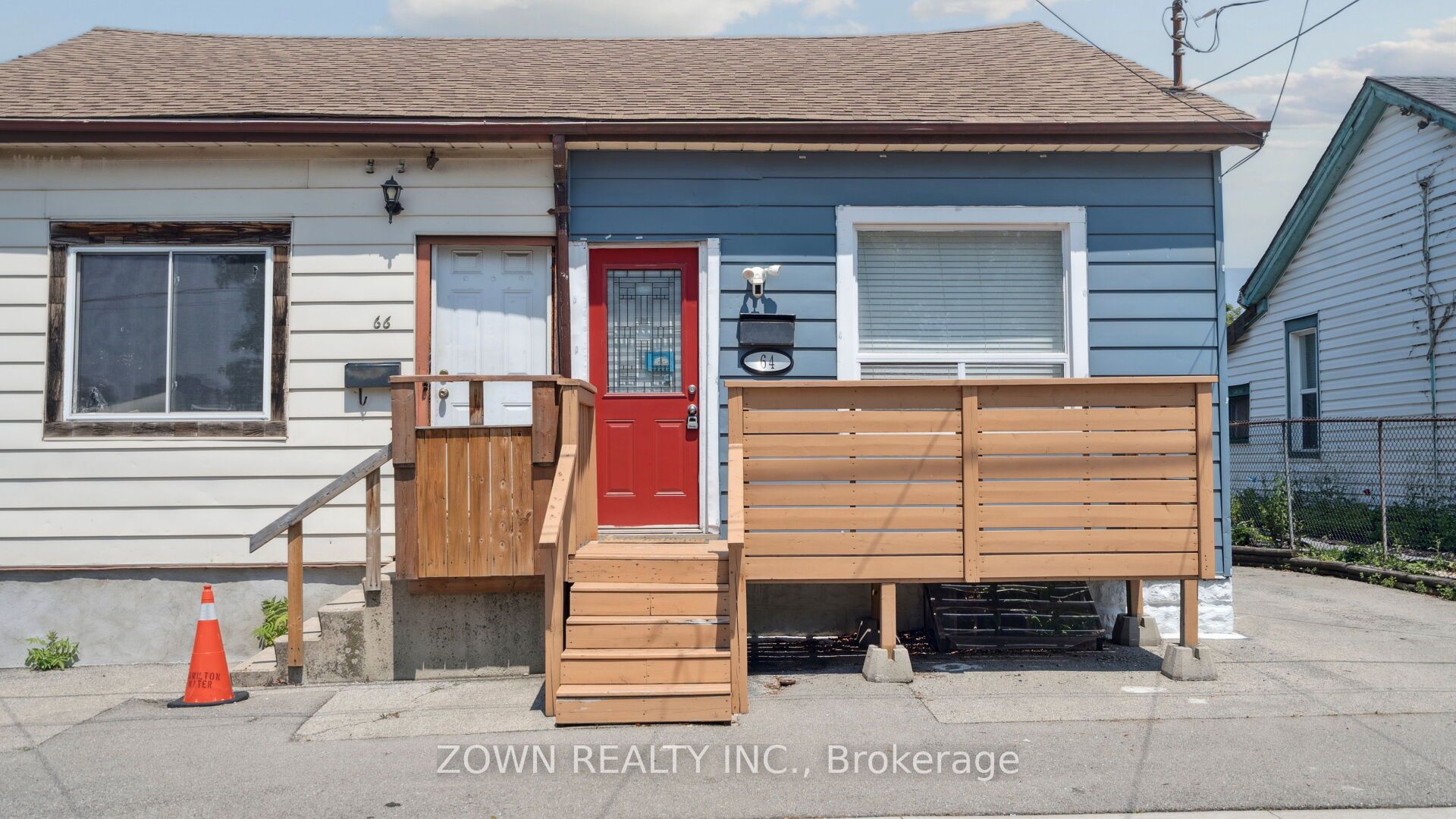64 Sheaffe Street Property Photo 4