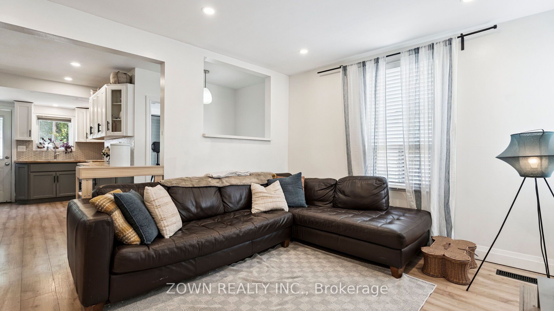 64 Sheaffe Street Property Photo 10