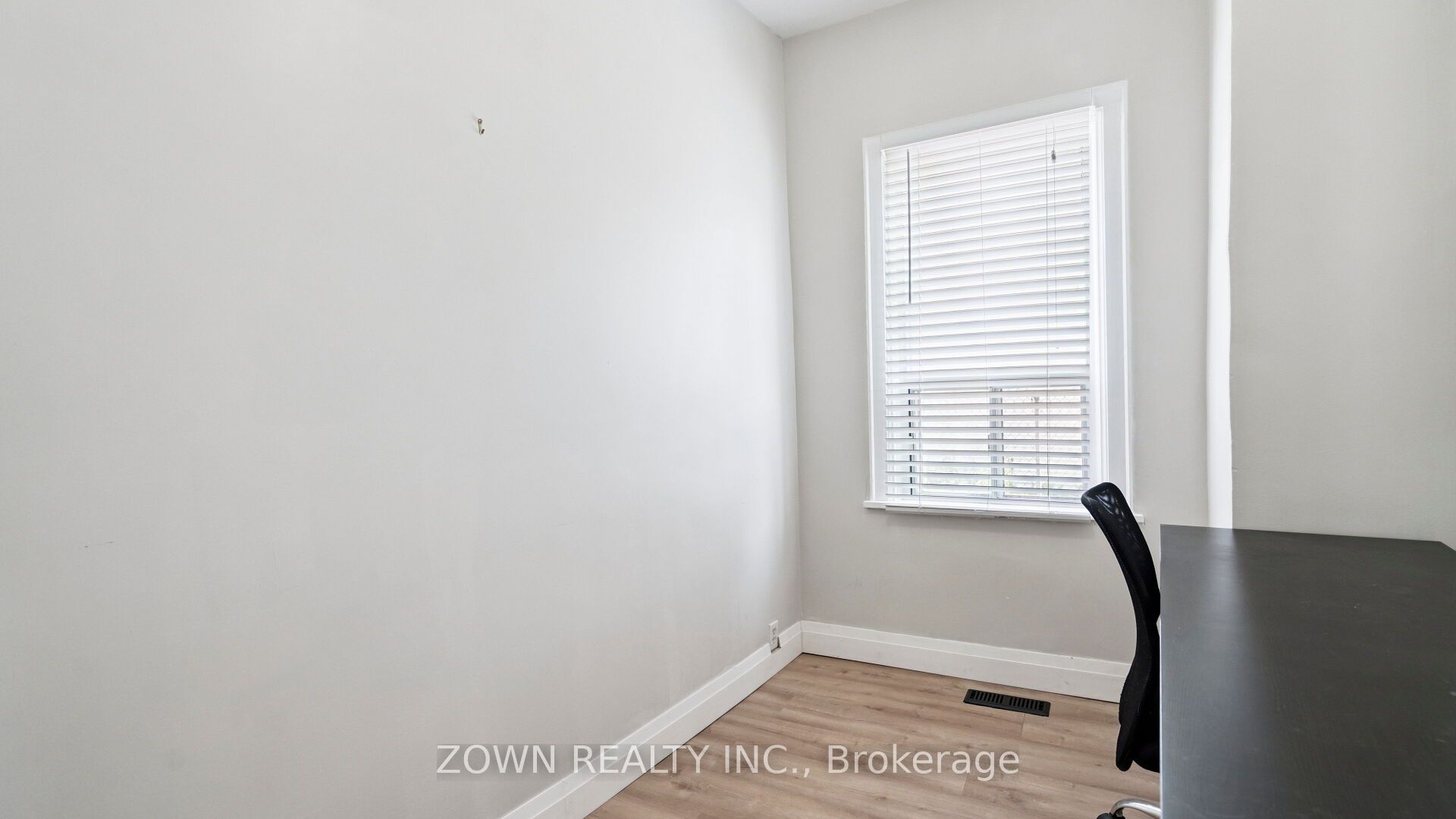64 Sheaffe Street Property Photo 23