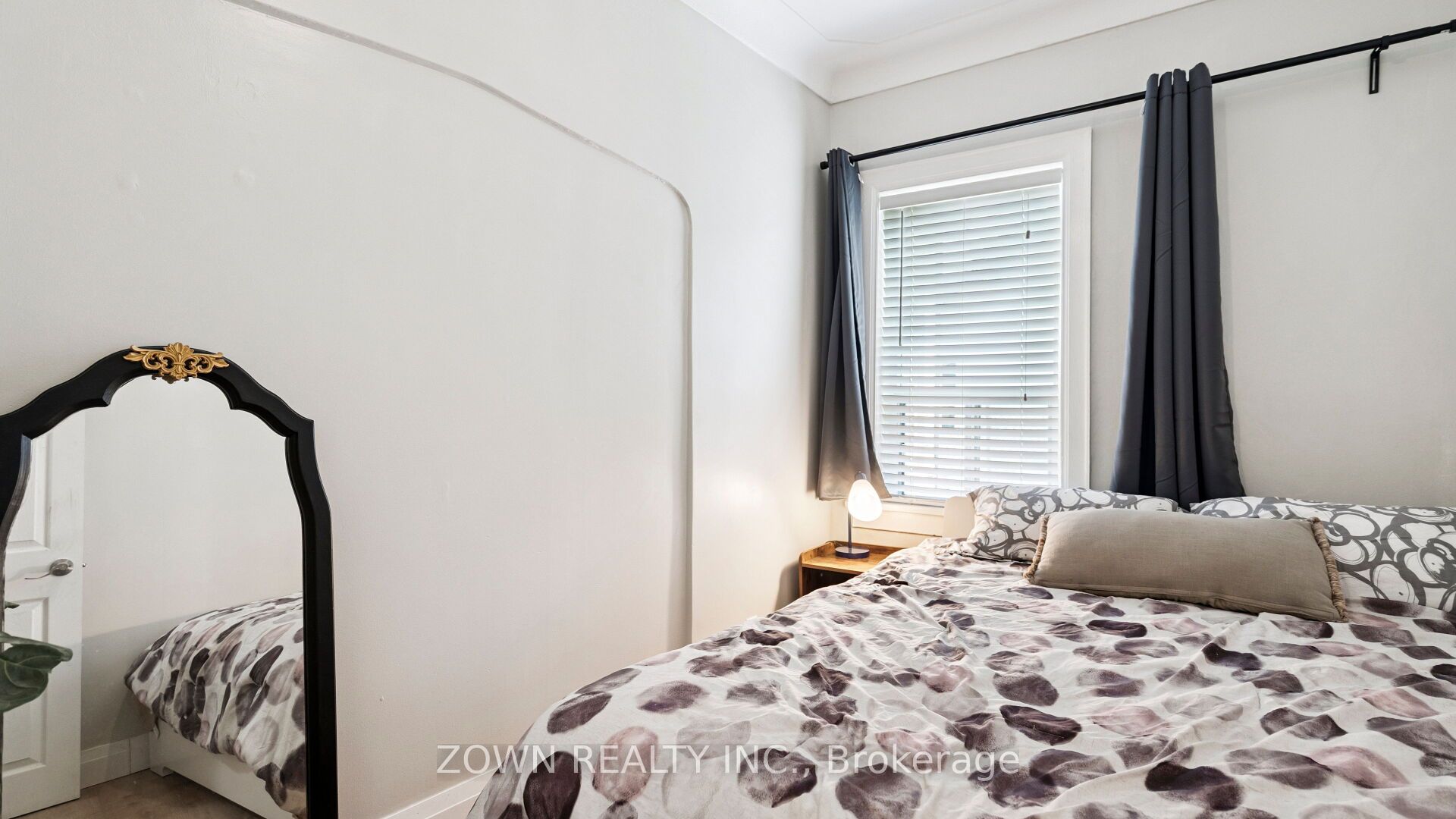 64 Sheaffe Street Property Photo 25