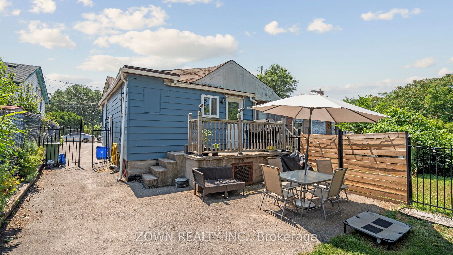 64 Sheaffe Street Property Photo 31
