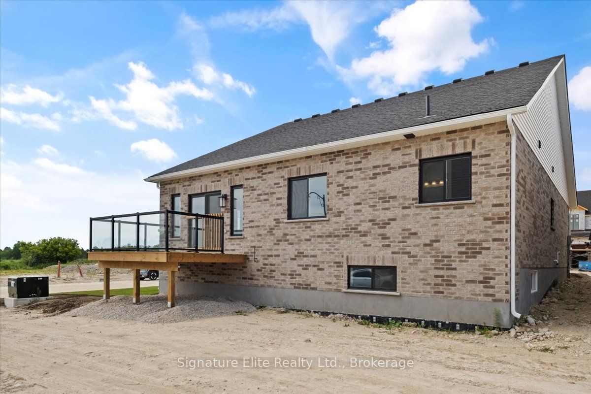 143 Fitzgerald Street Property Photo 45