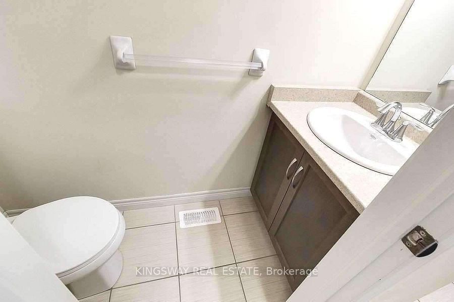 7 Lakelawn Road 5 Property Photo 19