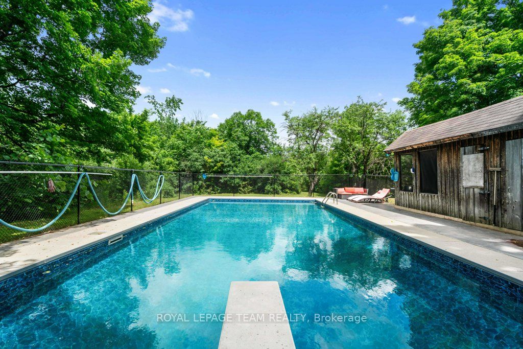 1462 Rideau River Road Property Photo 39
