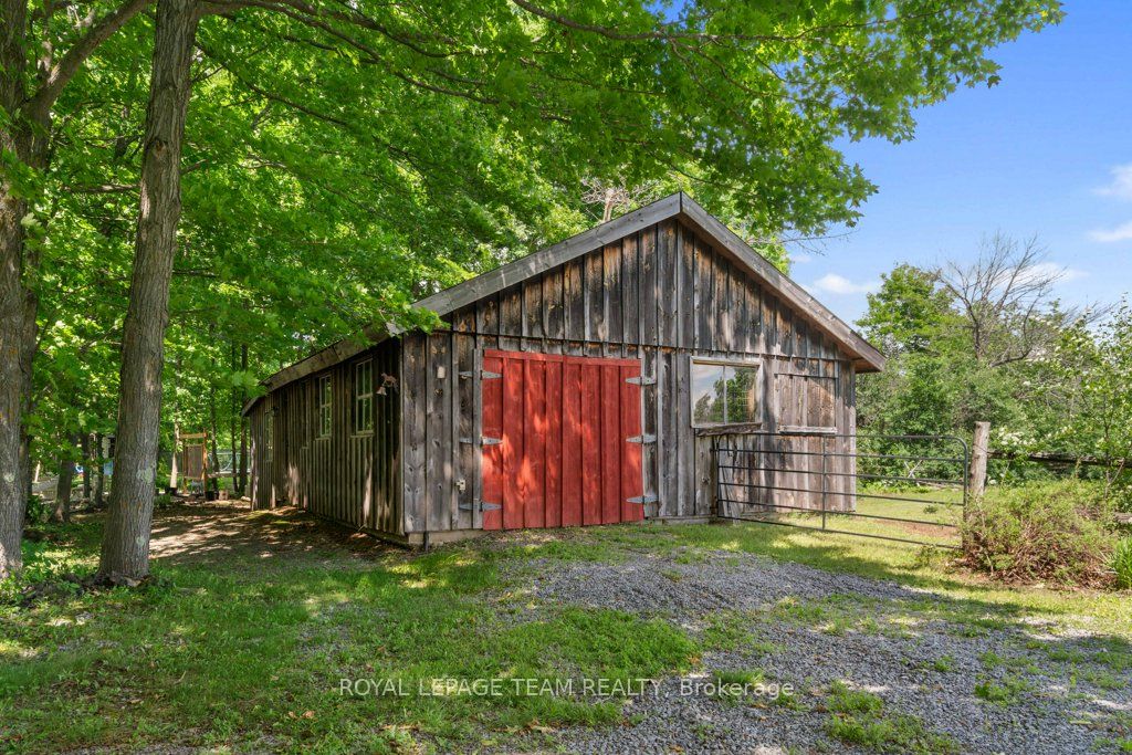 1462 Rideau River Road Property Photo 43