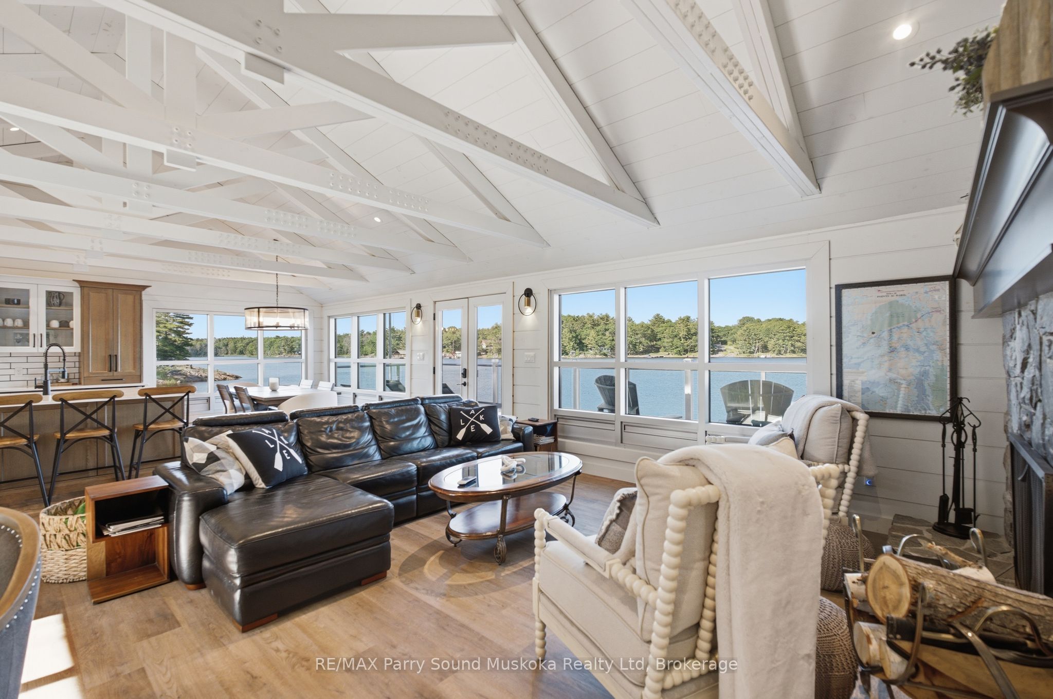 1 A15 Island Property Photo 11