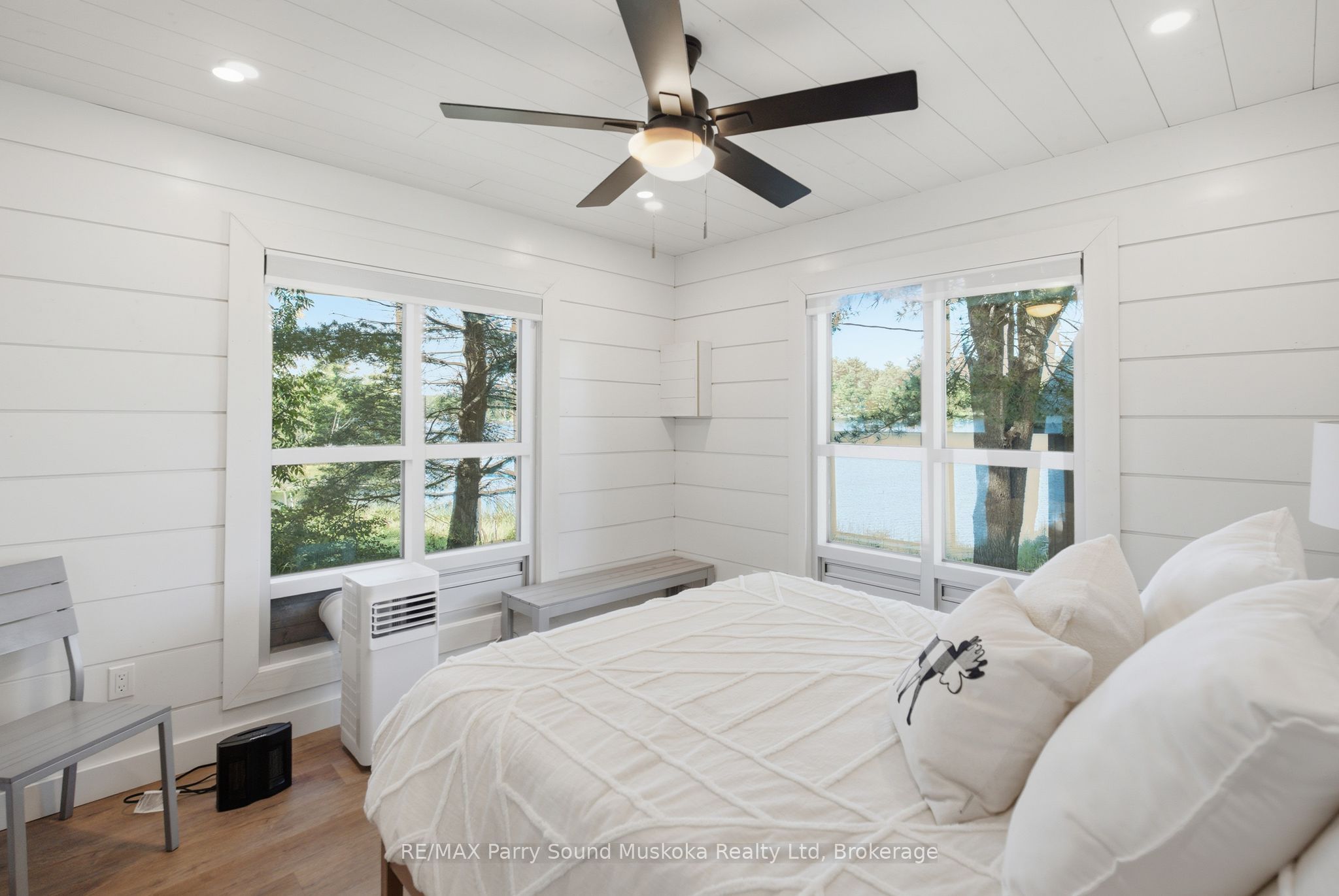 1 A15 Island Property Photo 27