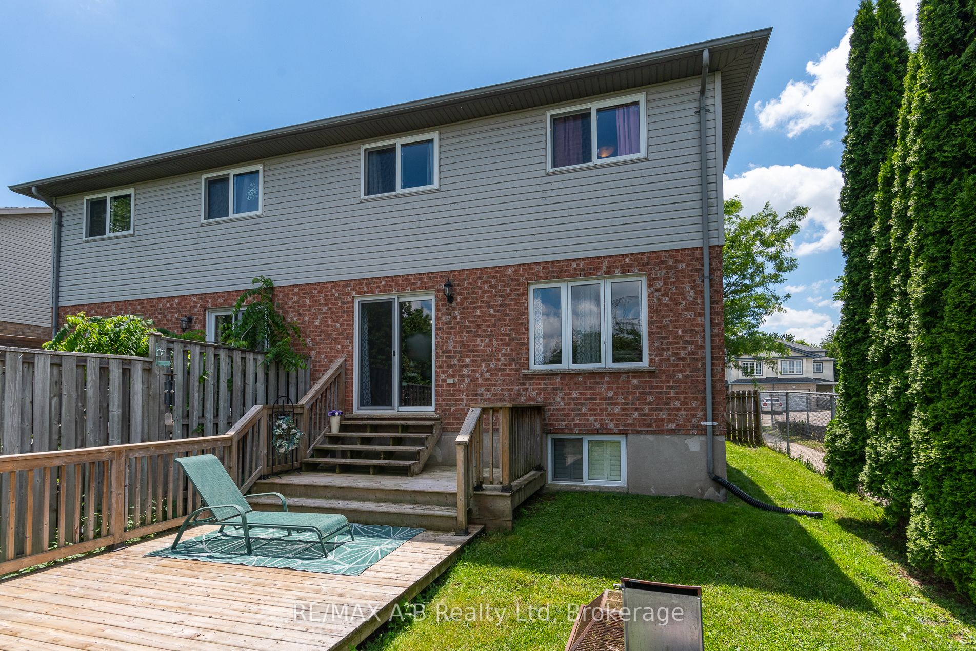 108 Walsh Crescent Property Photo 6