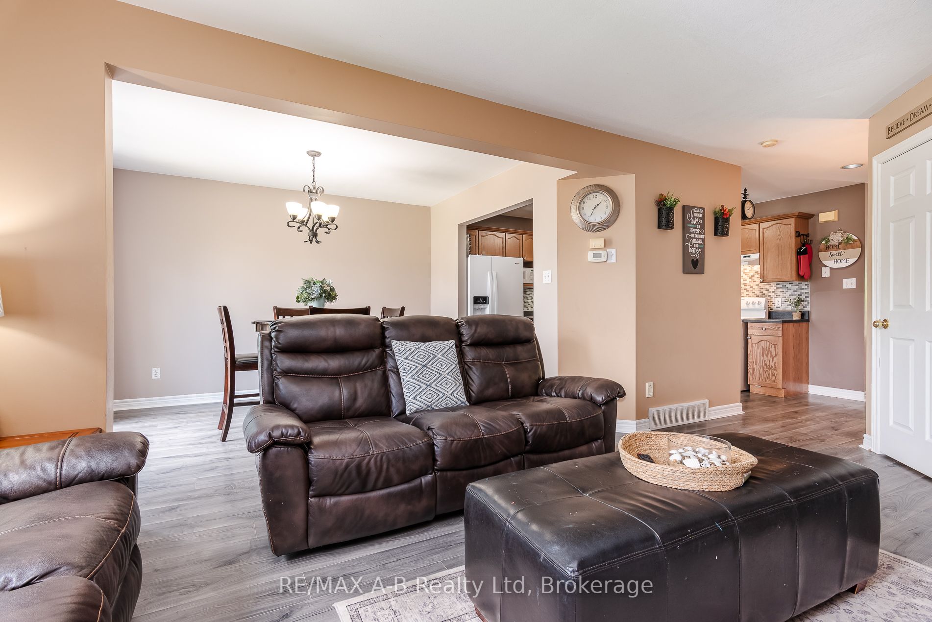 108 Walsh Crescent Property Photo 16