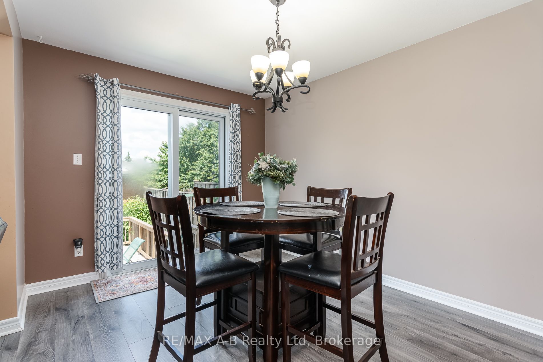 108 Walsh Crescent Property Photo 20