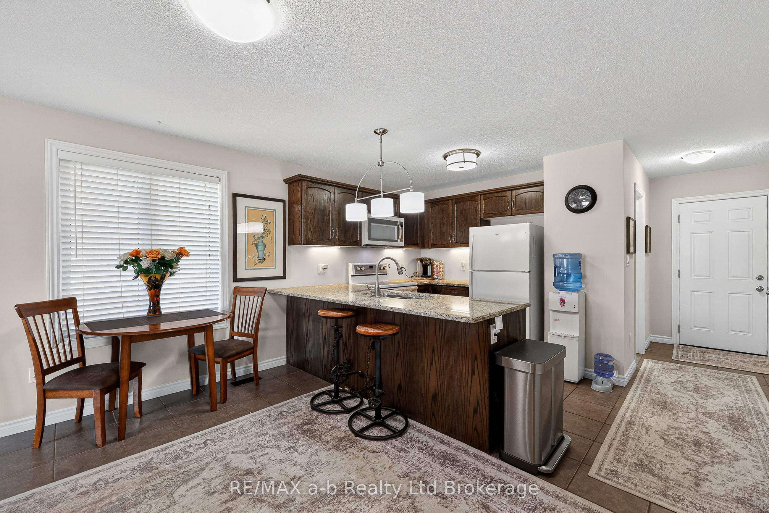 1380 Caen Avenue Property Photo 16