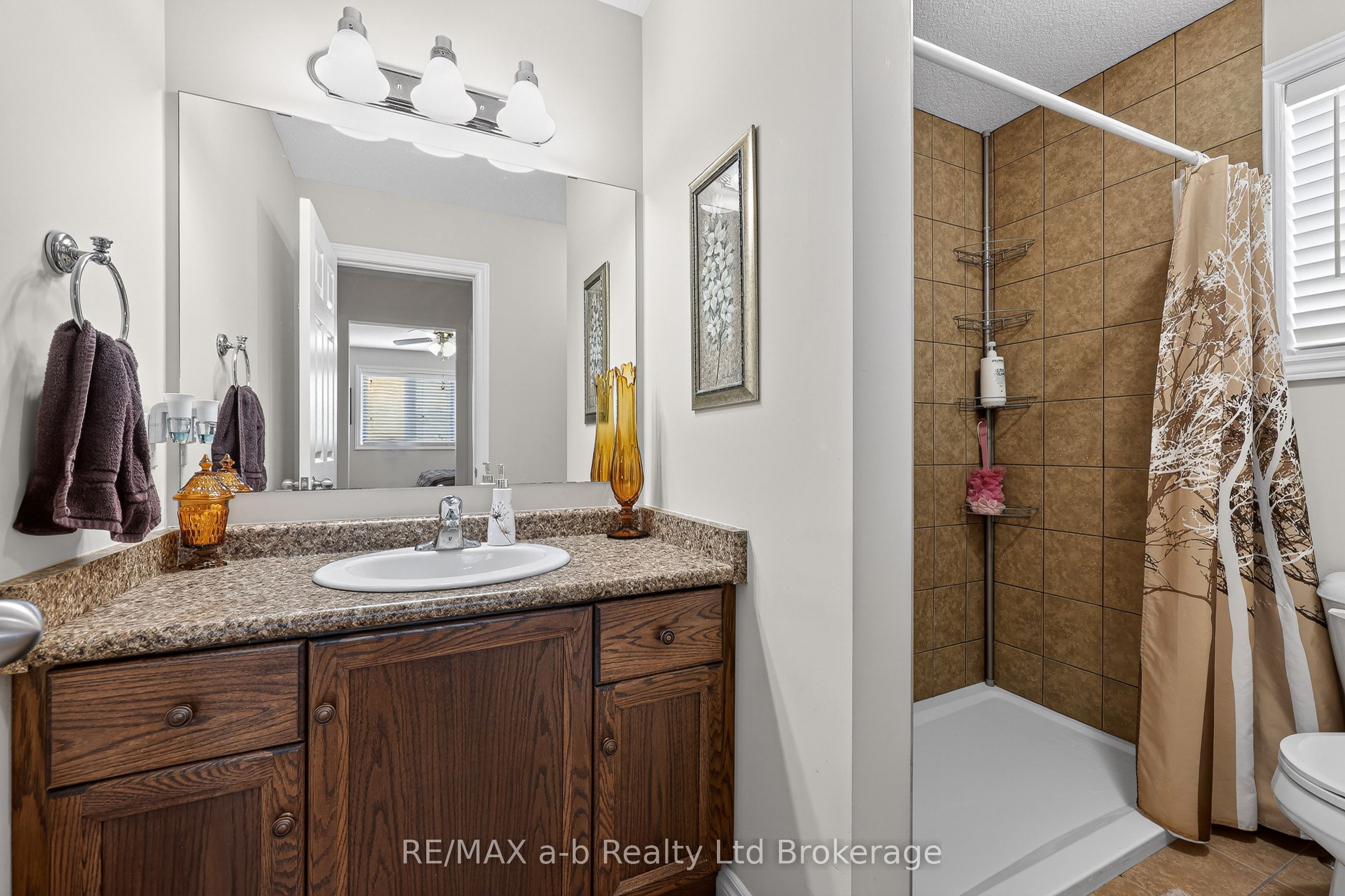 1380 Caen Avenue Property Photo 24