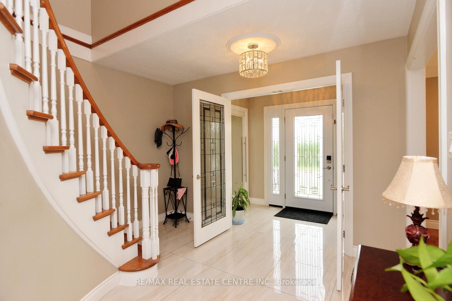 43 Regalview Drive Property Photo 10