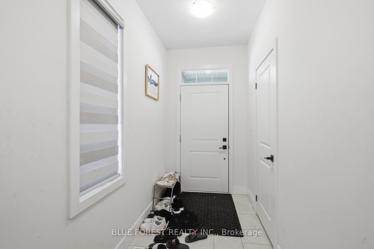23 Christopher Court Property Photo 5