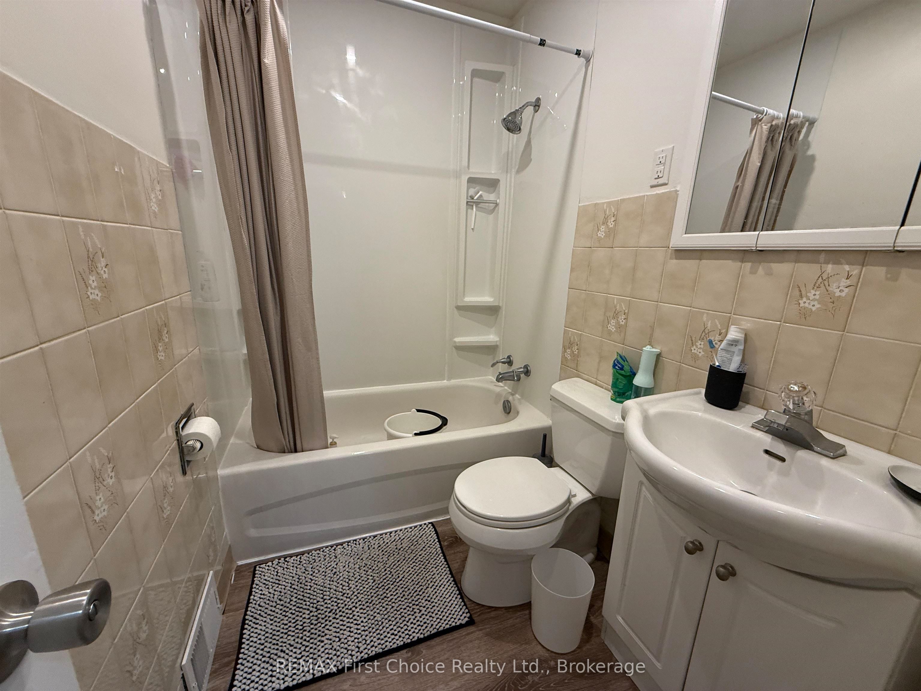 79 Maple Crescent Property Photo 10