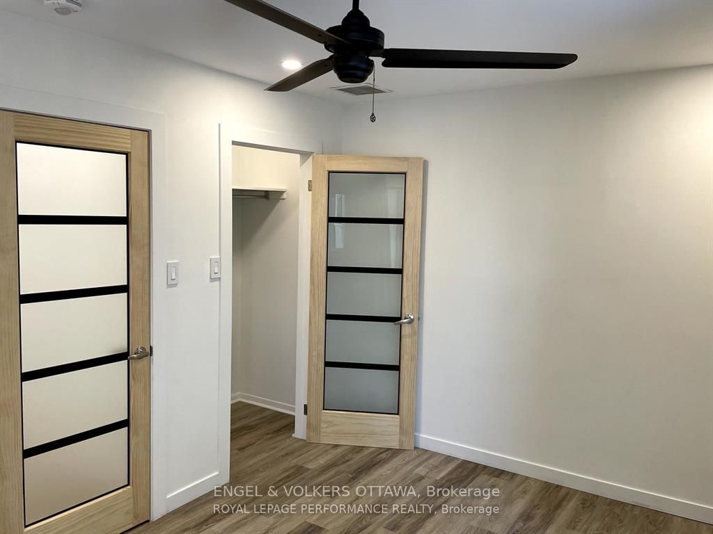 10 Sherbrooke Avenue Property Photo 16