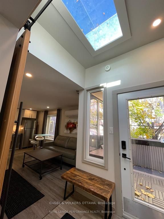 10 Sherbrooke Avenue Property Photo 26
