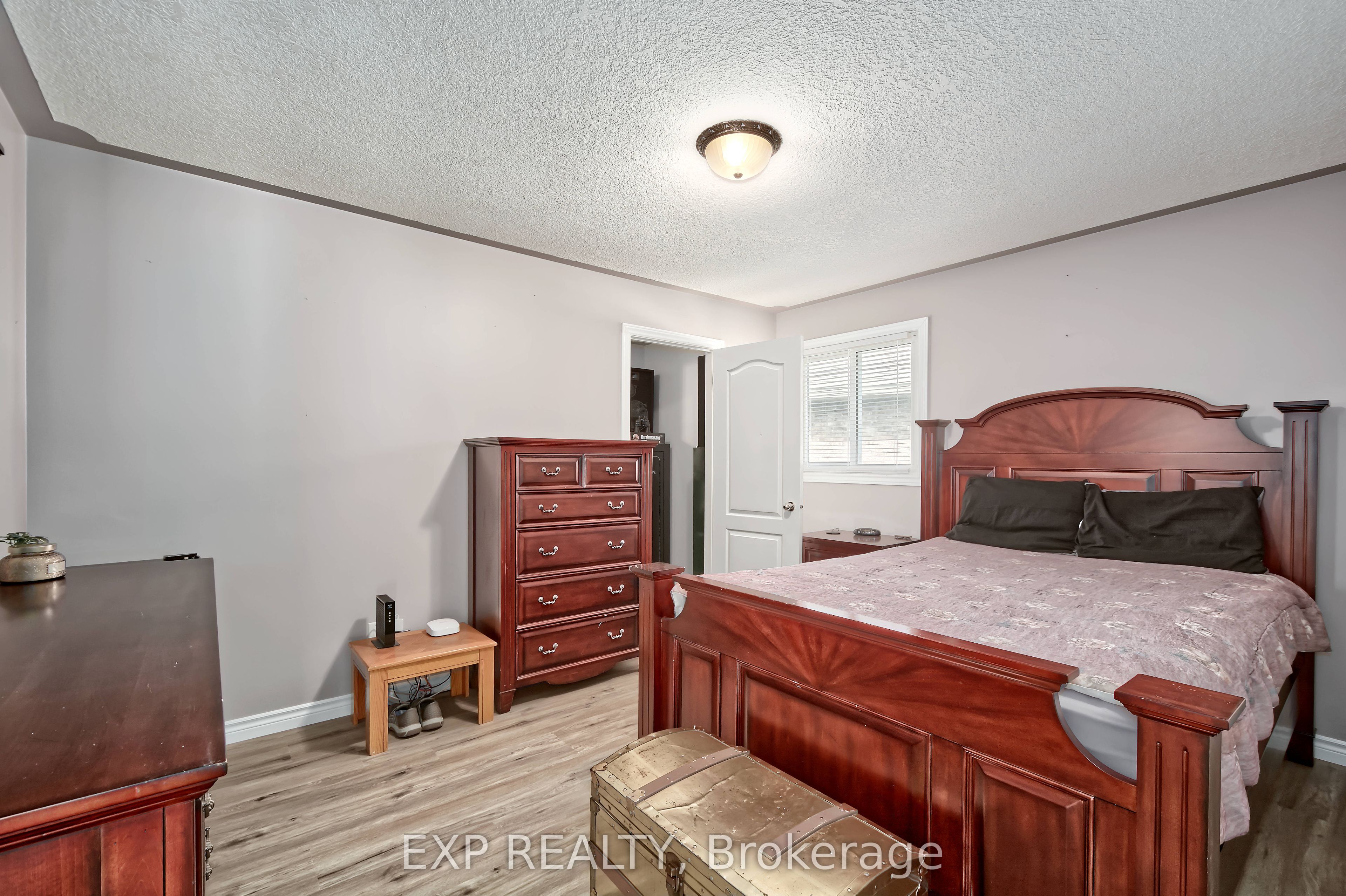 8 Rebecca Drive Property Photo 21