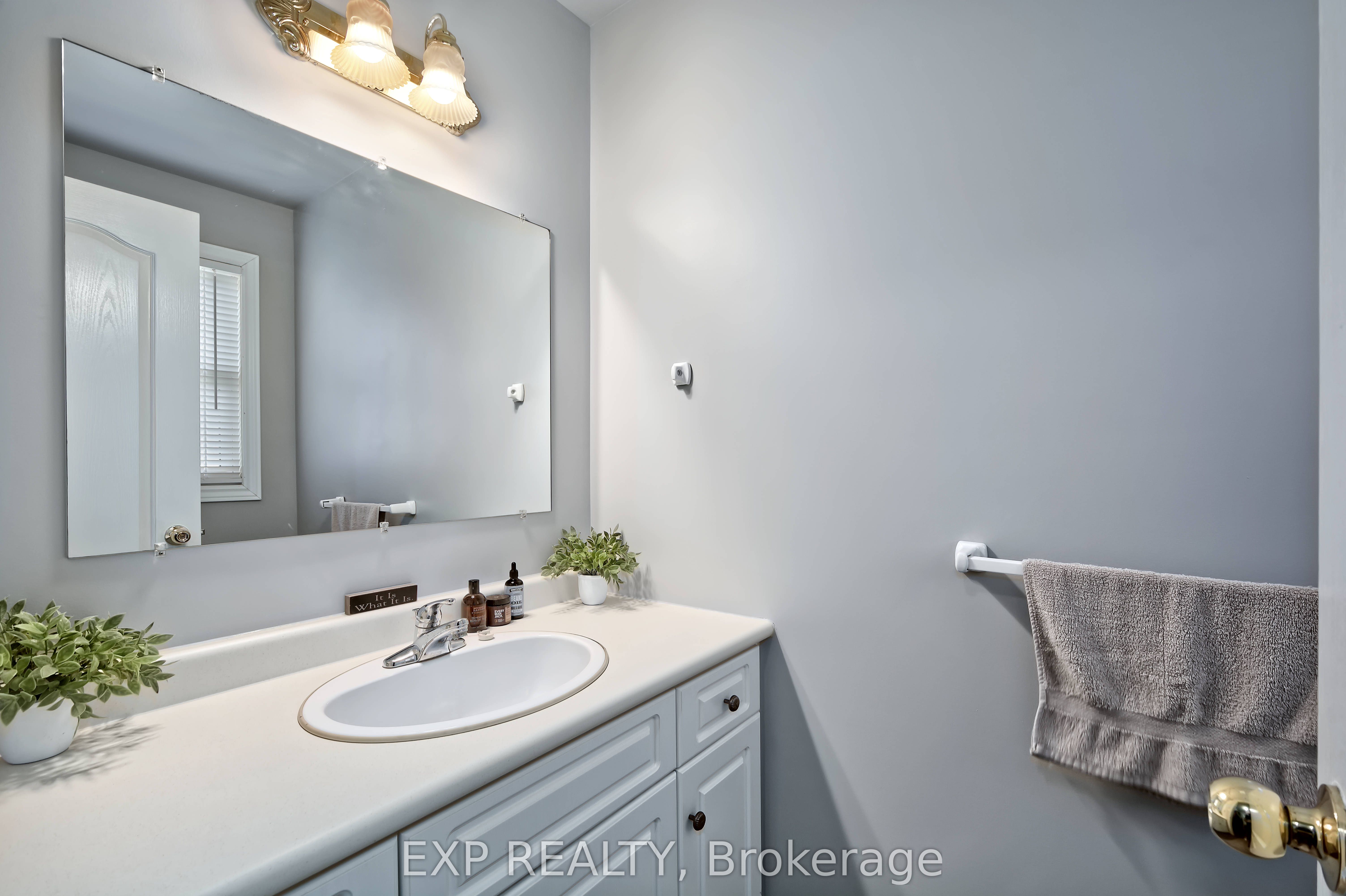 8 Rebecca Drive Property Photo 24