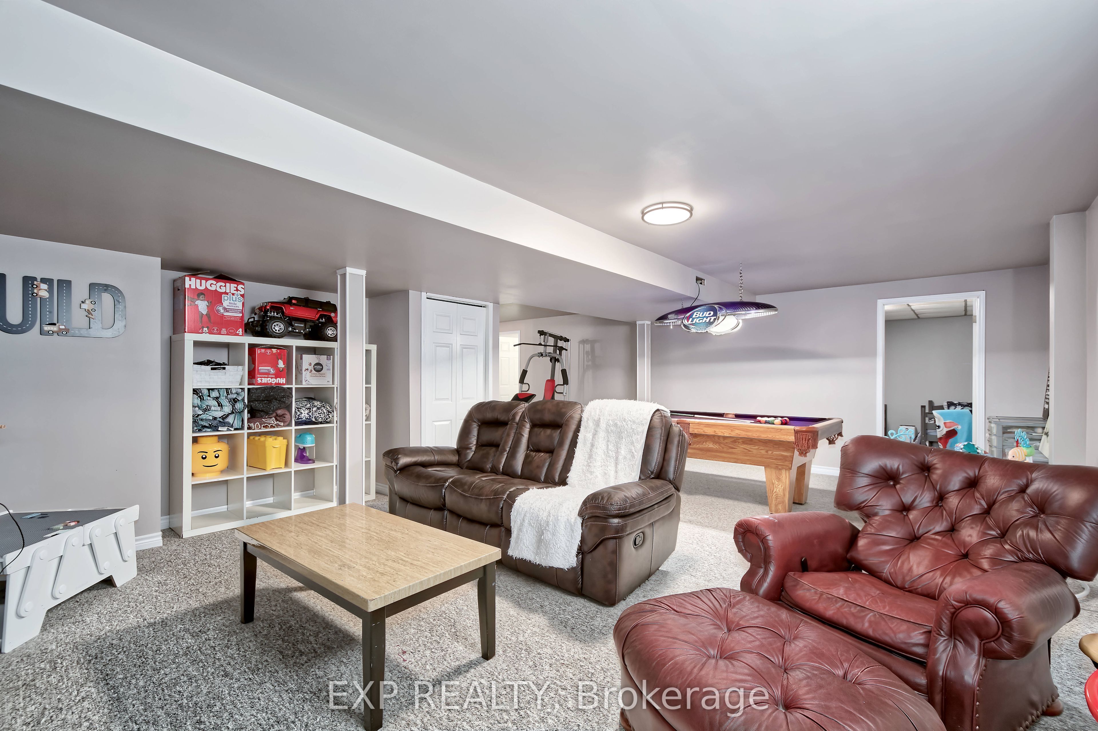 8 Rebecca Drive Property Photo 29
