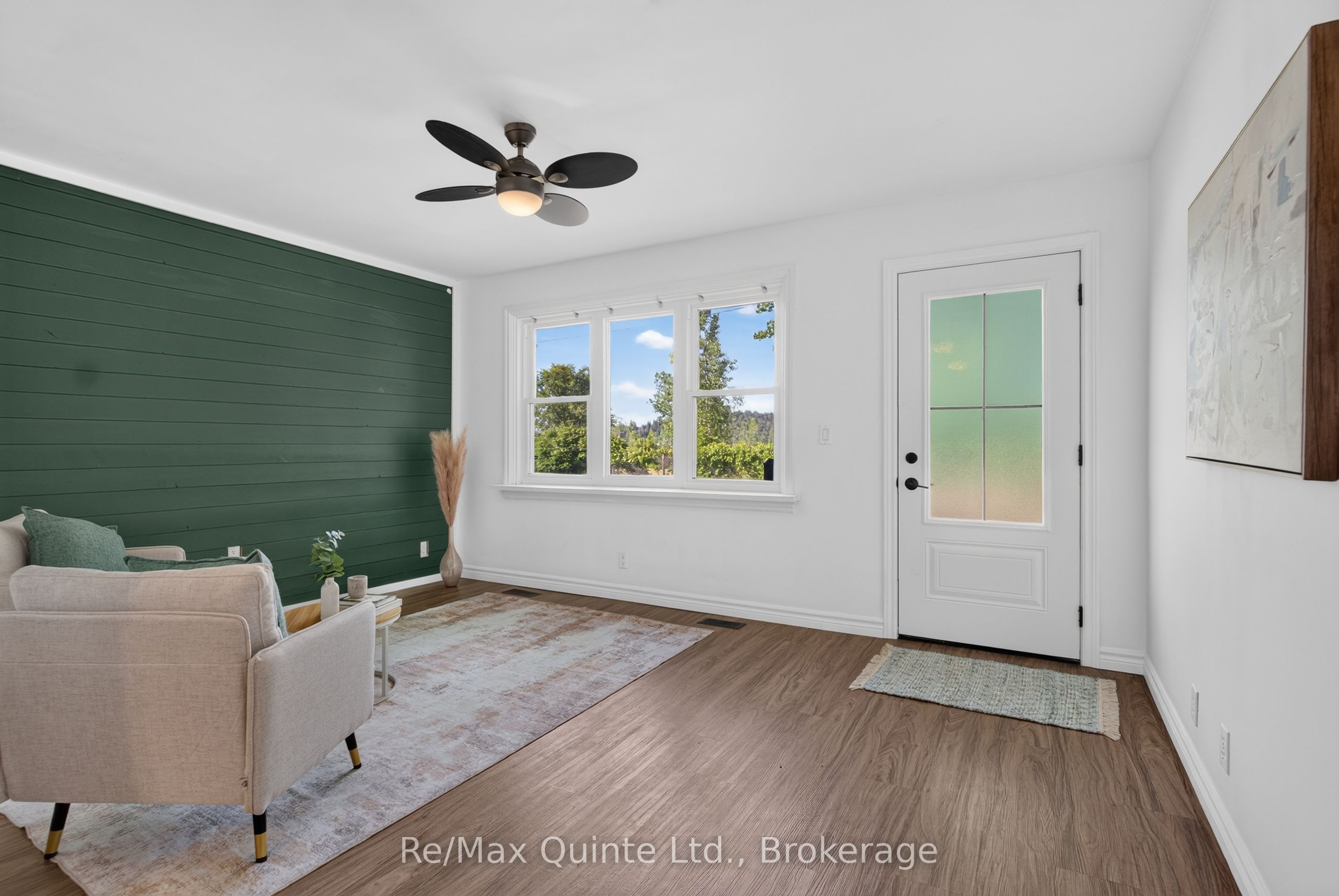 219 Marmora Street Property Photo 4
