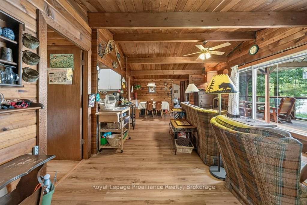 1793a Hughes Landing Road Property Photo 12