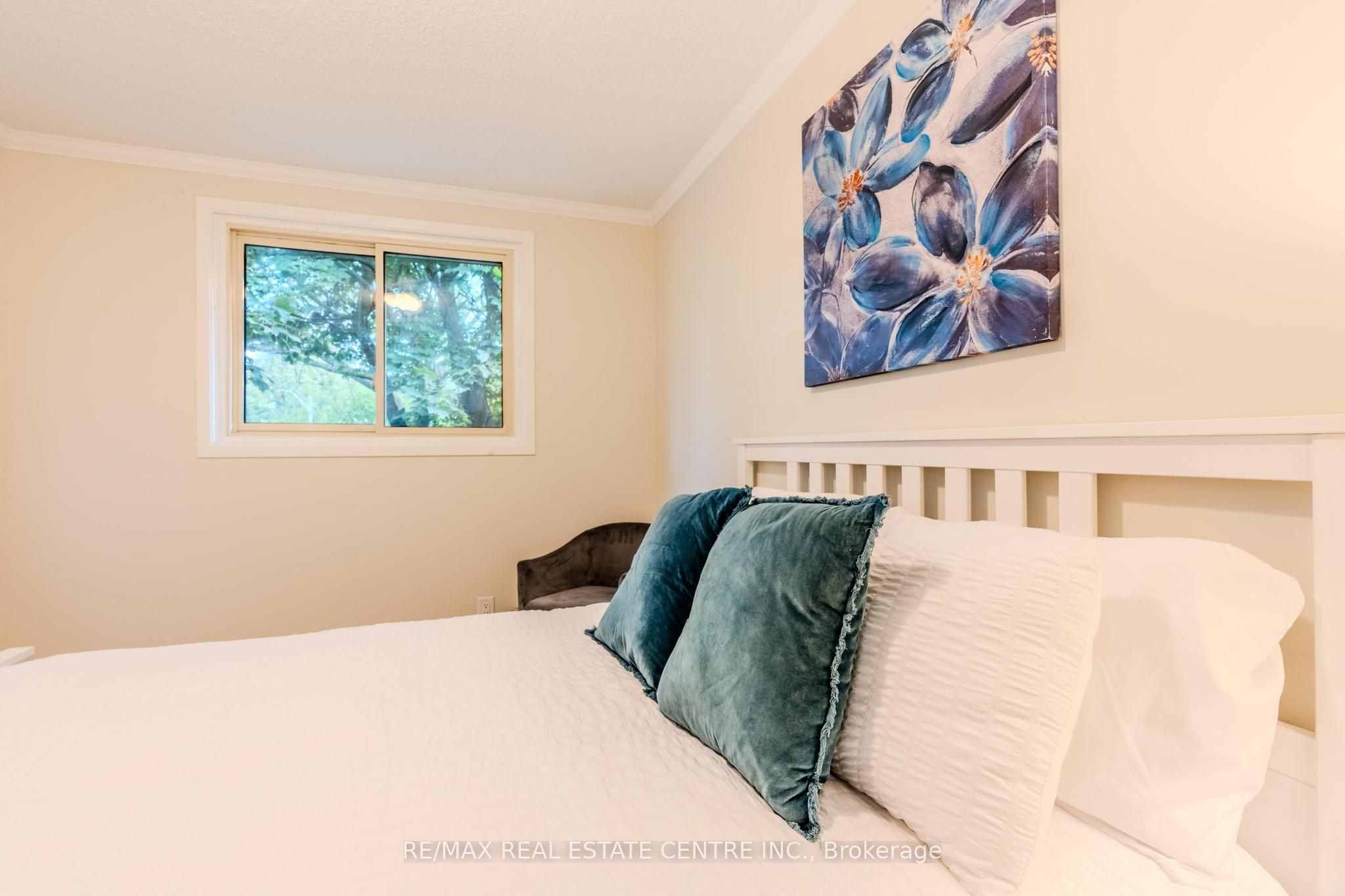 172 Hanover Place Property Photo 17