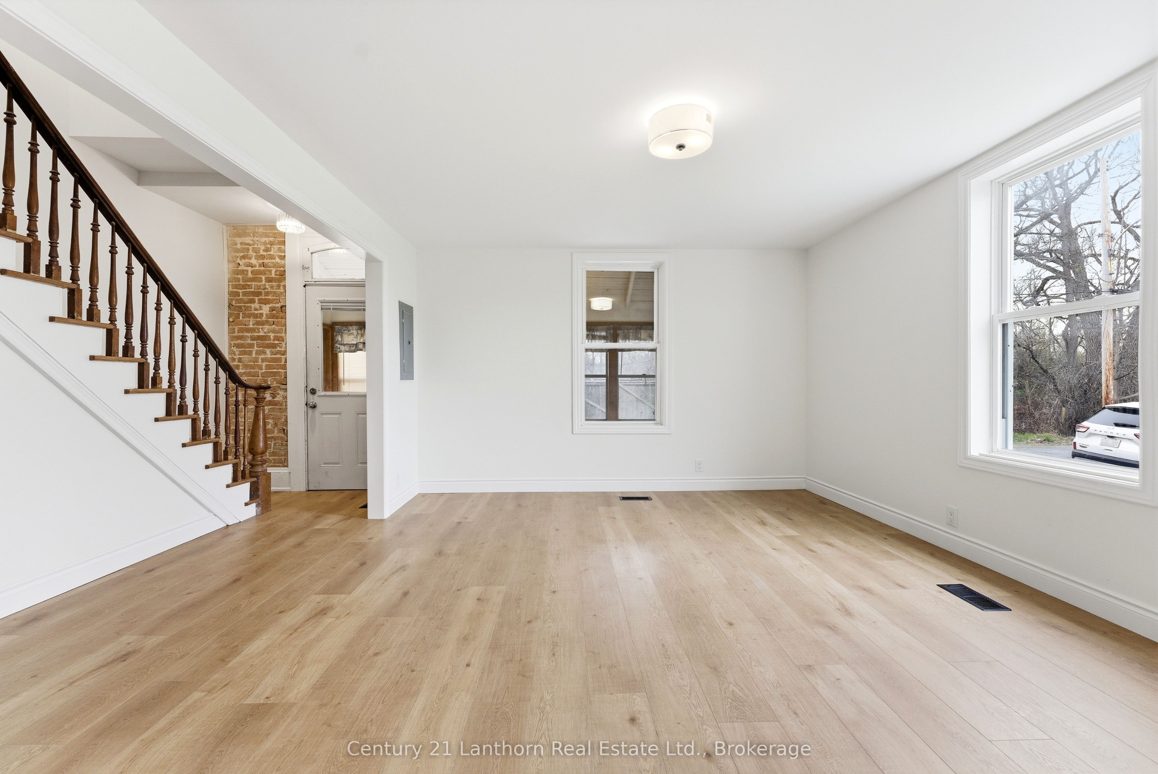 16 Store Street A Property Photo 10