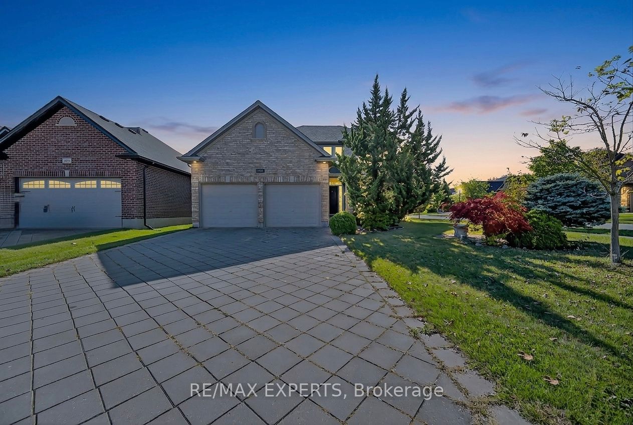 936 Talisman Crescent