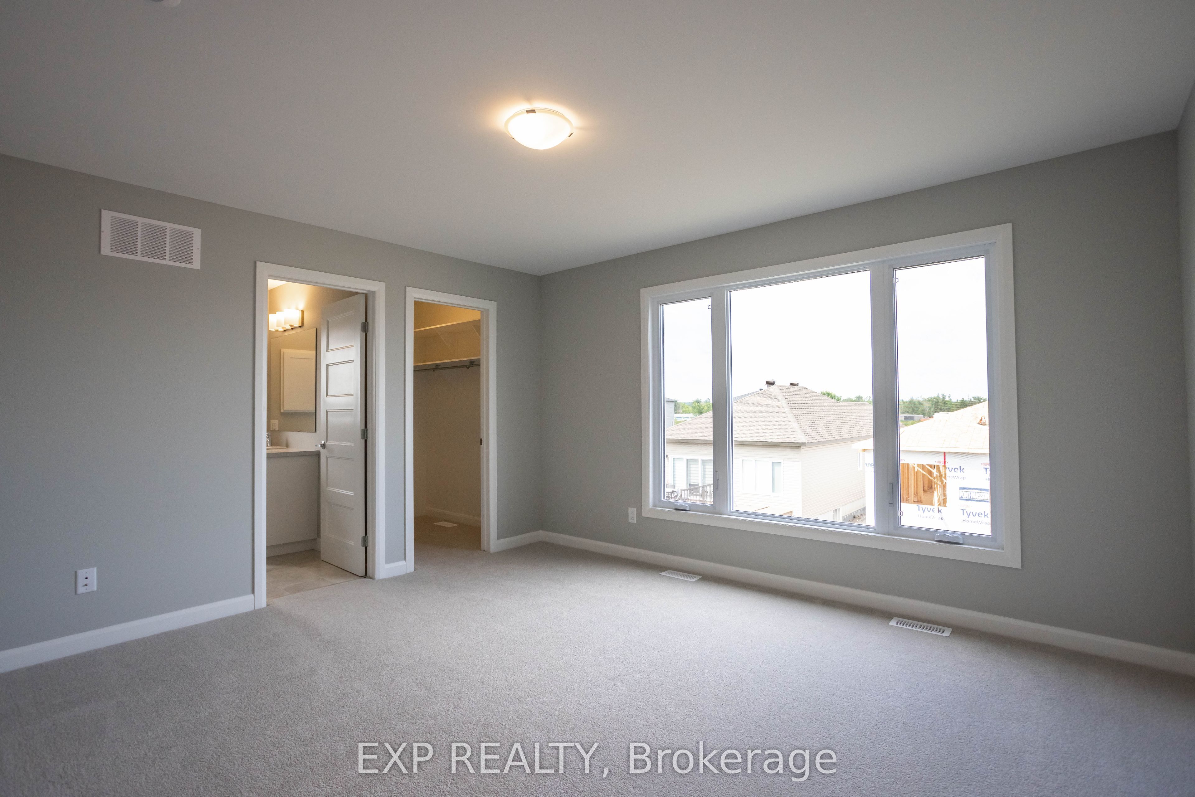 691 Chillon Street Property Photo 12