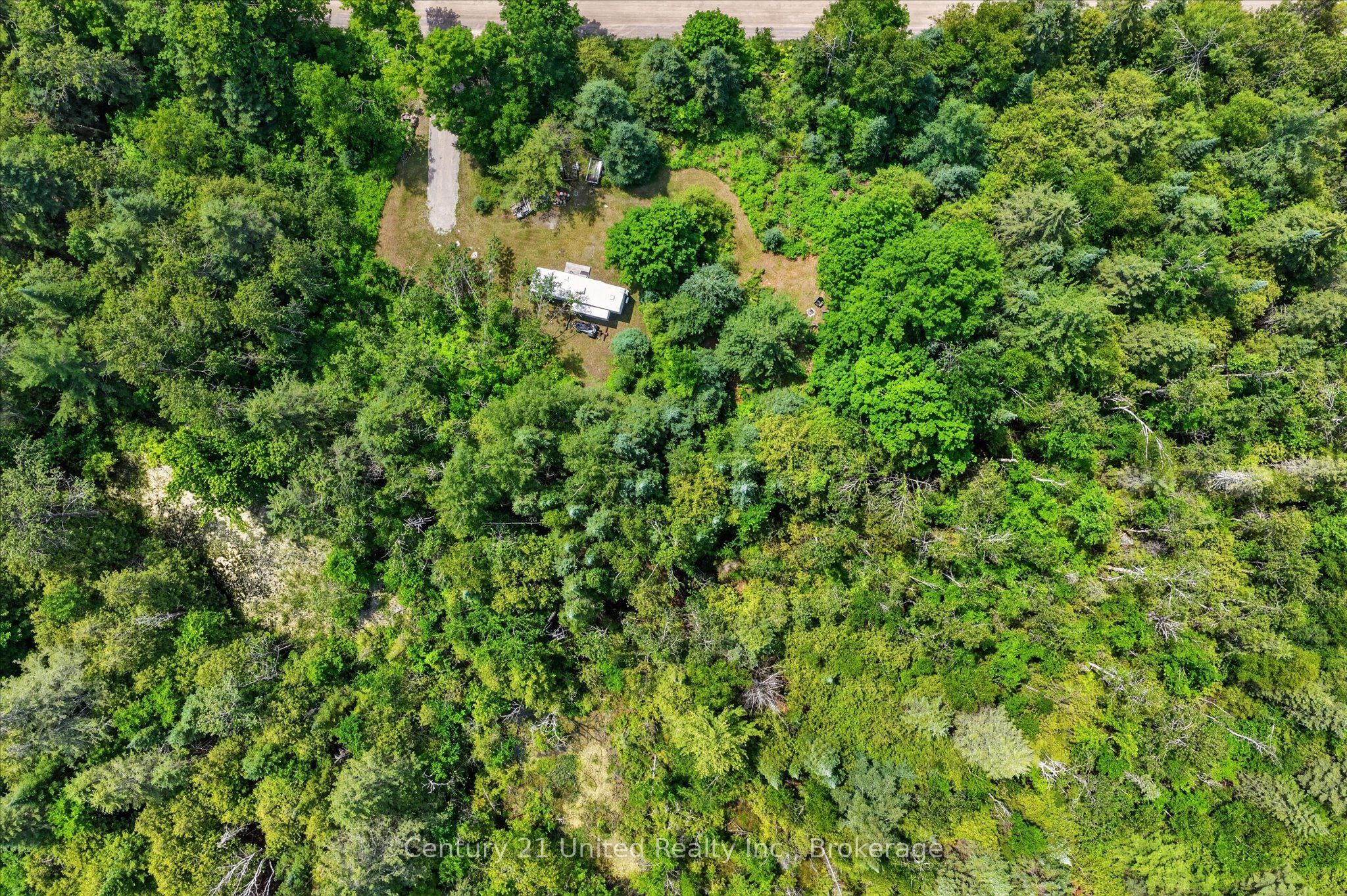 707 S Dummer 8th Line Road Property Photo 1