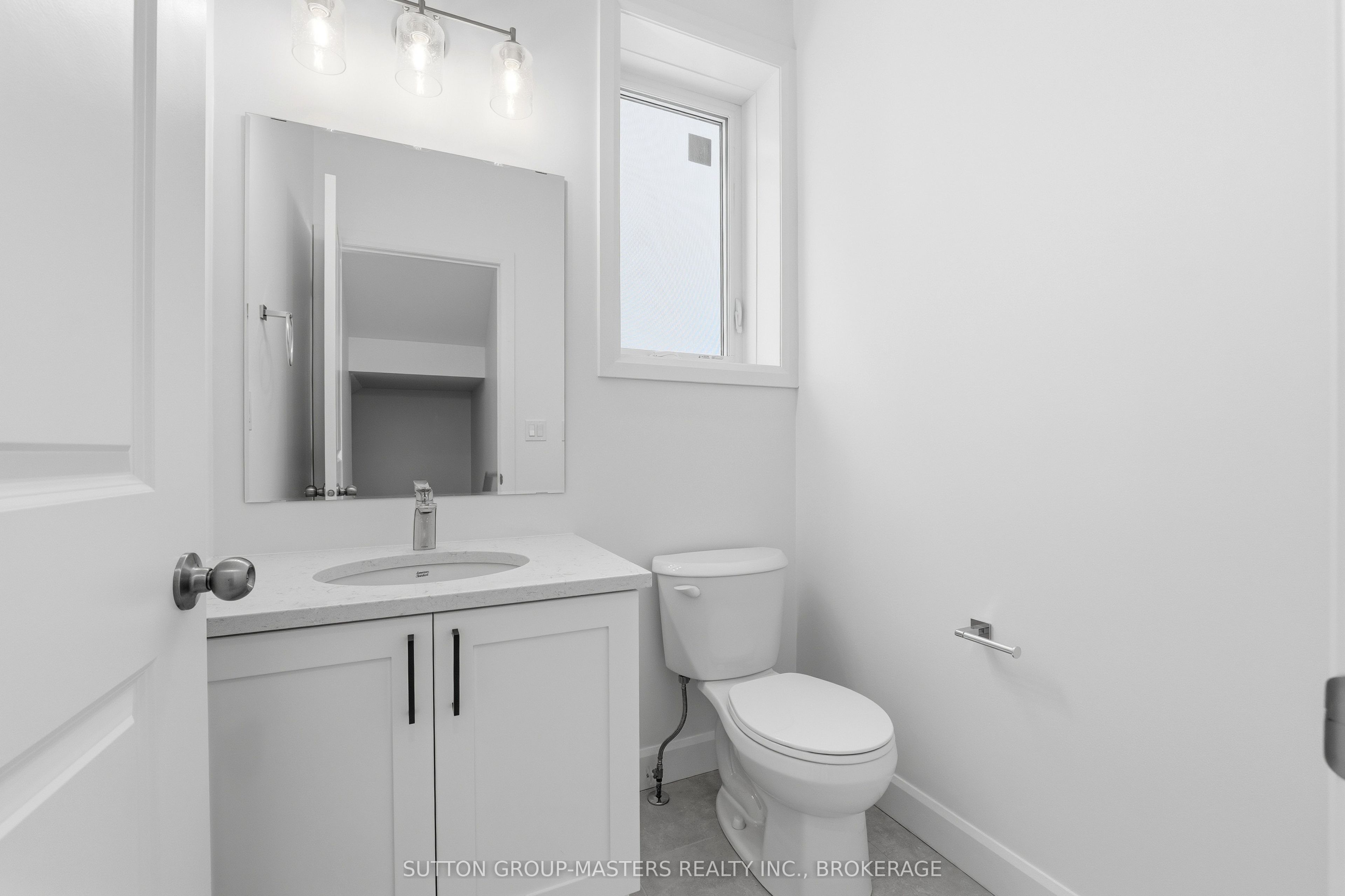 218 Superior Drive Property Photo 13