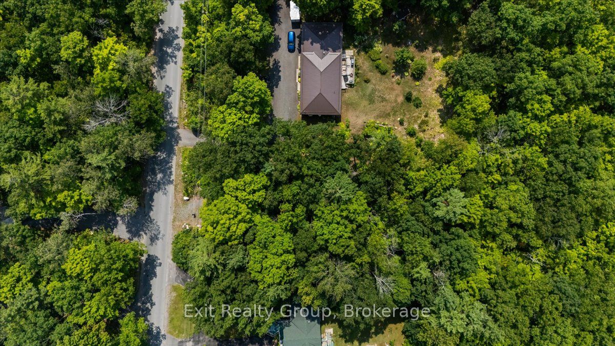 143 Marble Point Road Property Photo 5