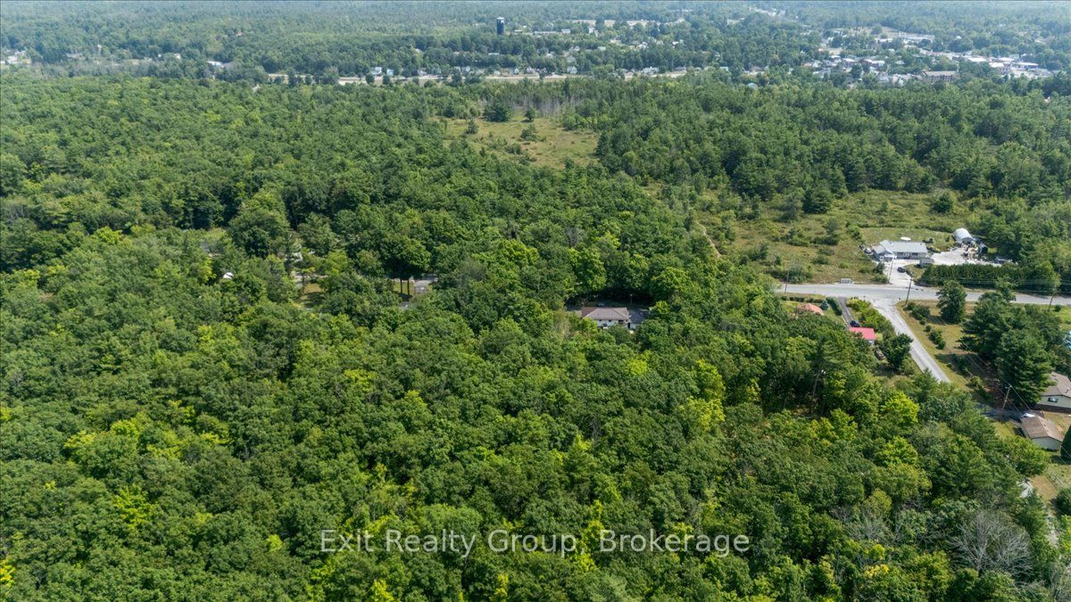 143 Marble Point Road Property Photo 8