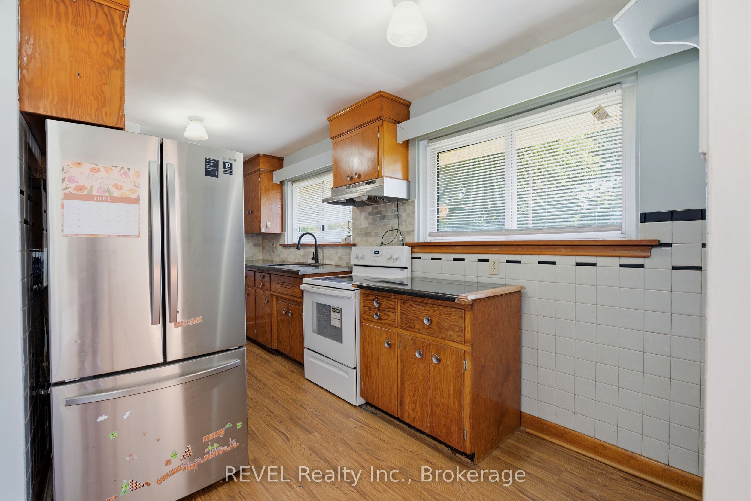 6427 Burdette Drive Property Photo 6