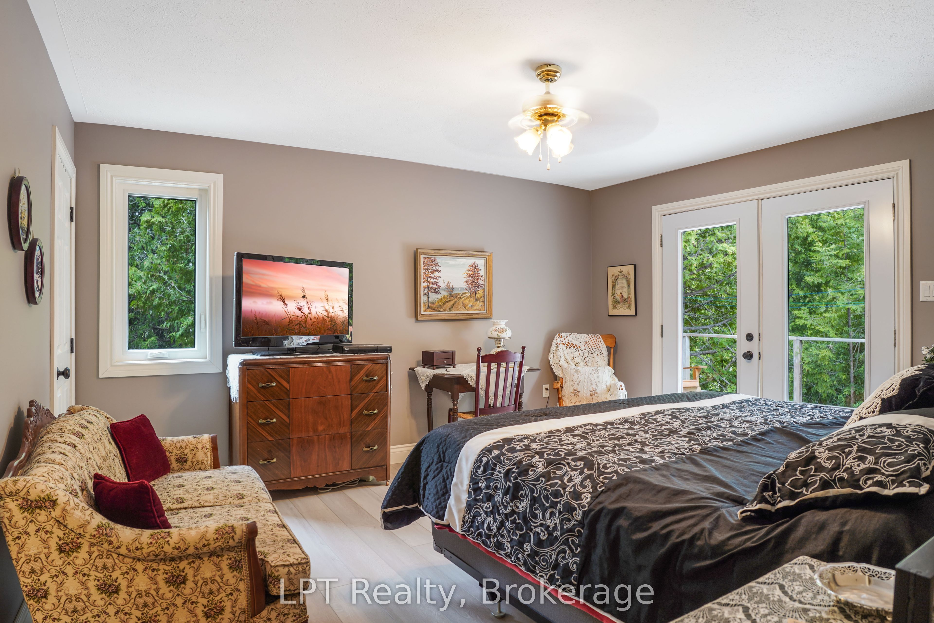 454 Highway 6 Property Photo 27