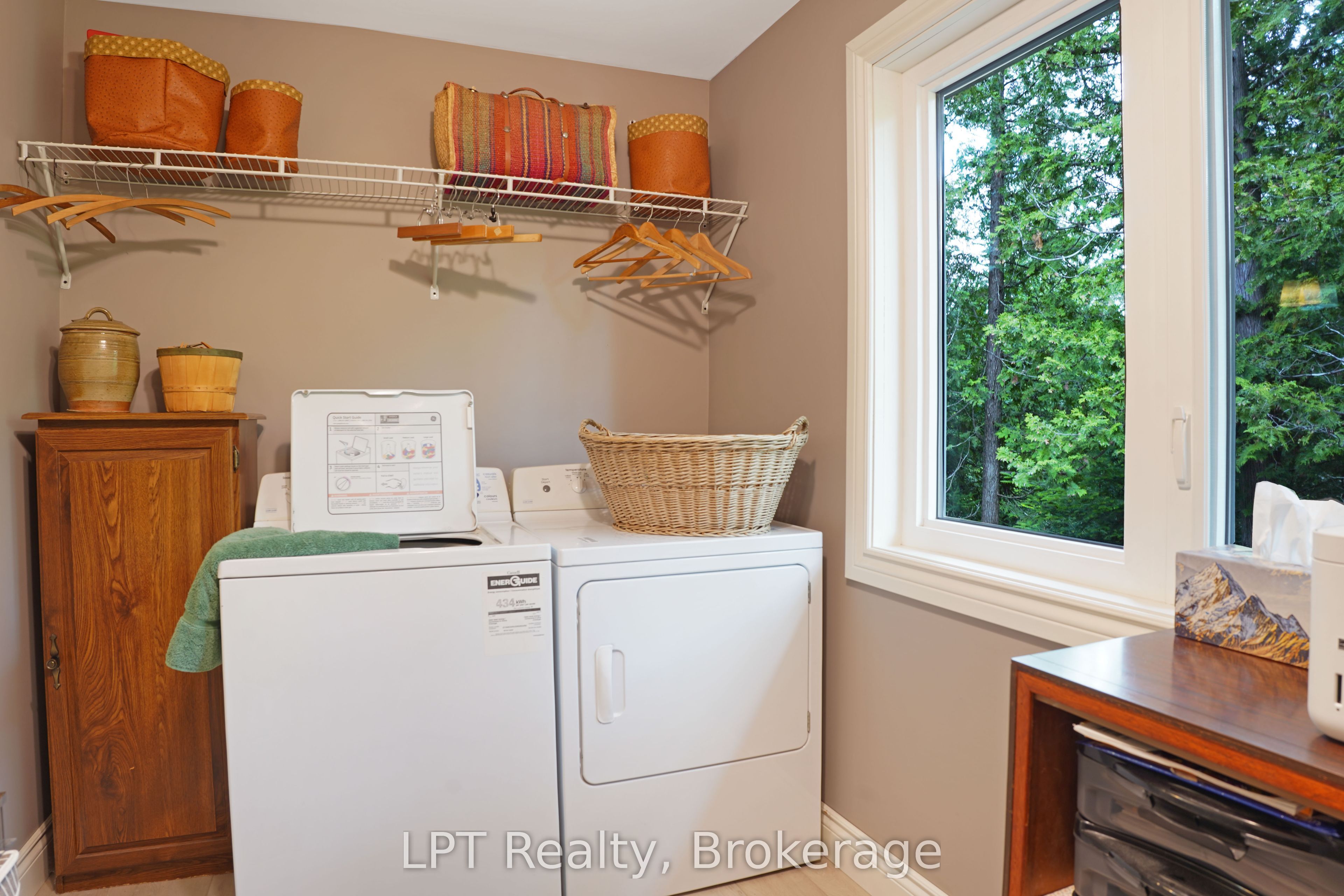 454 Highway 6 Property Photo 31
