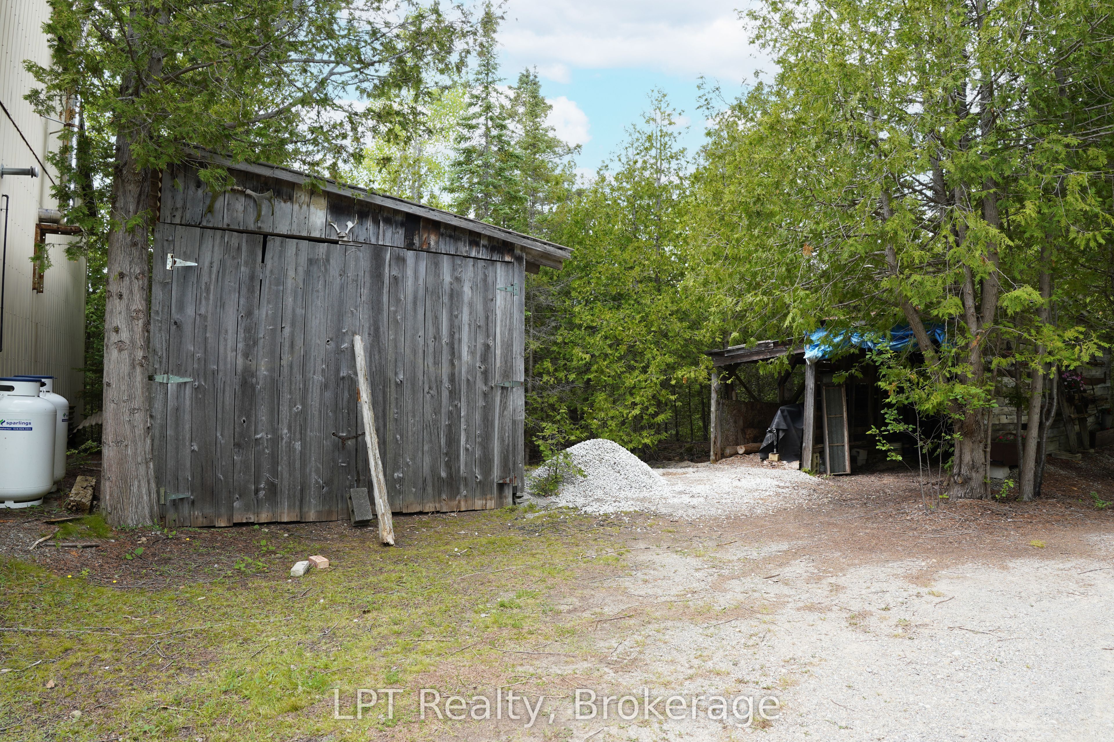 454 Highway 6 Property Photo 44