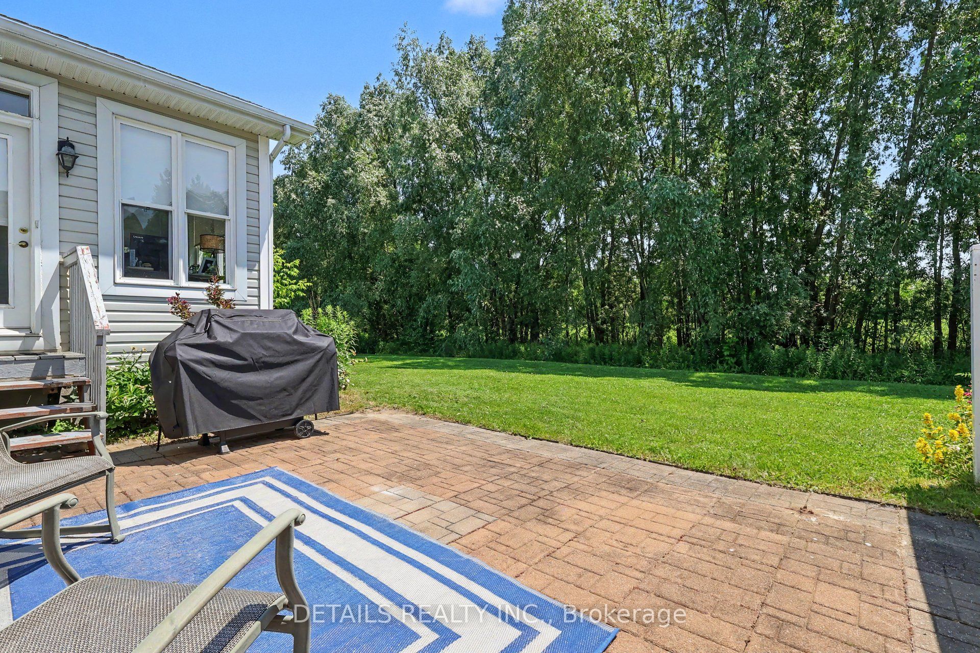 631 Country Trail Property Photo 23